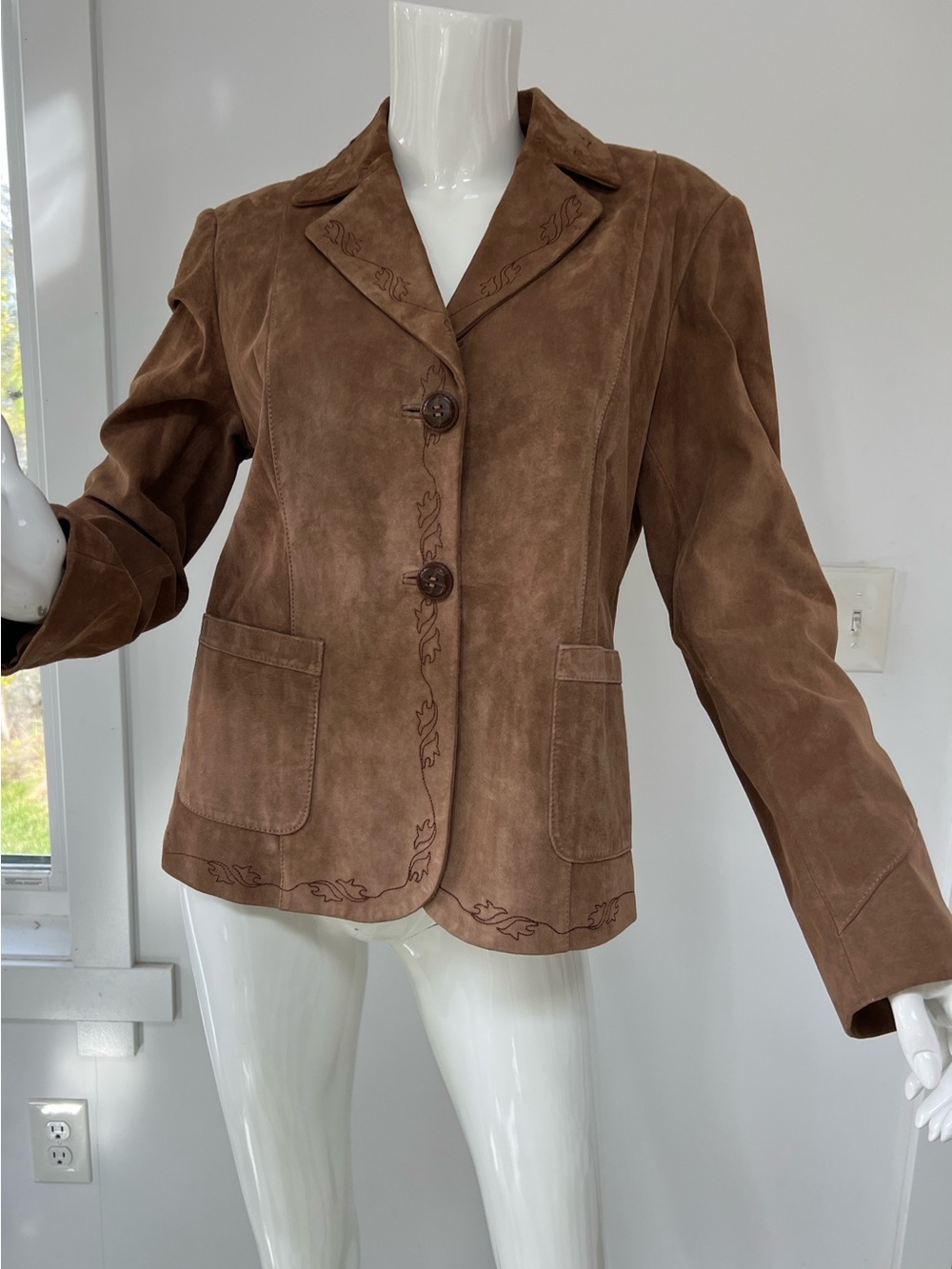 Women 100% leather Embroidery Blazer Jacket ,western jacket